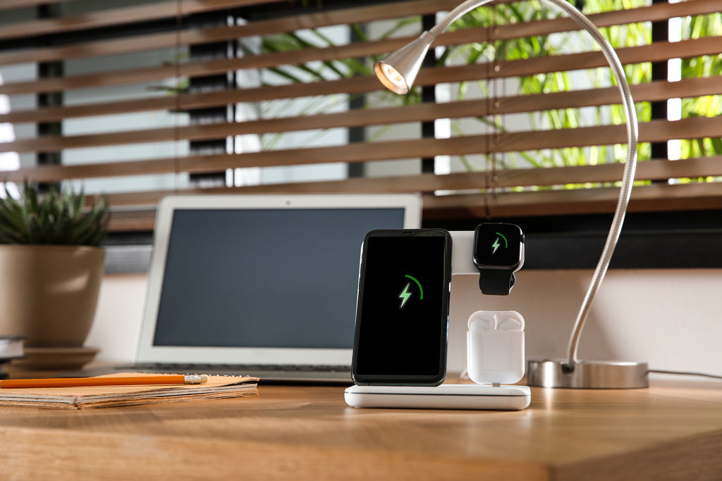 Should Office Furniture Adapt to Wireless Charging Trends?